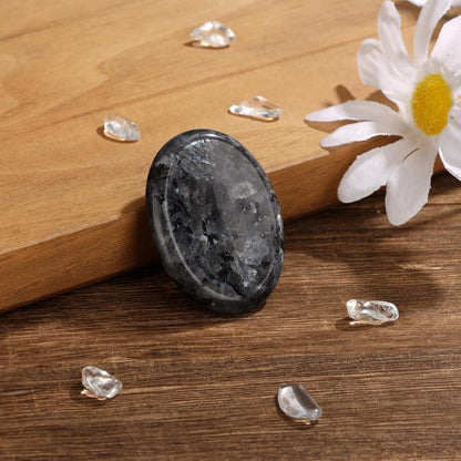 6PCS Thumb Worry Stone for Anxiety Healing Crystals Sets, Hand Carved Crystals and Healing Stones, Meditation Crystal Reiki Natural Relax Palm Stone for Anxiety Therapy Relief