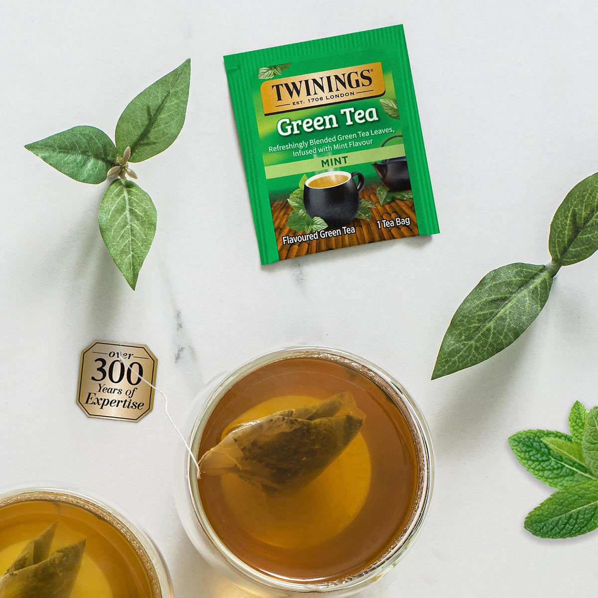 Twinings Herbal and Green Tea Bag Sampler, Assortment Variety Pack (20 Count) 20 Different Flavours for Tea Lovers: Her, Him, Women, Men, Couples, Family, Friends, Coworkers