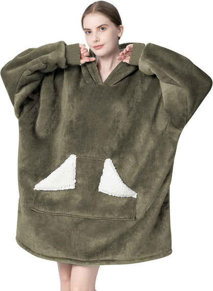 Touchat Wearable Blanket Hoodie, Oversized Sherpa Blanket Sweatshirt with Hood Pocket and Sleeves, Super Soft Warm Plush Hooded Blanket for Adult Women Men, One Size Fits All (Pink)