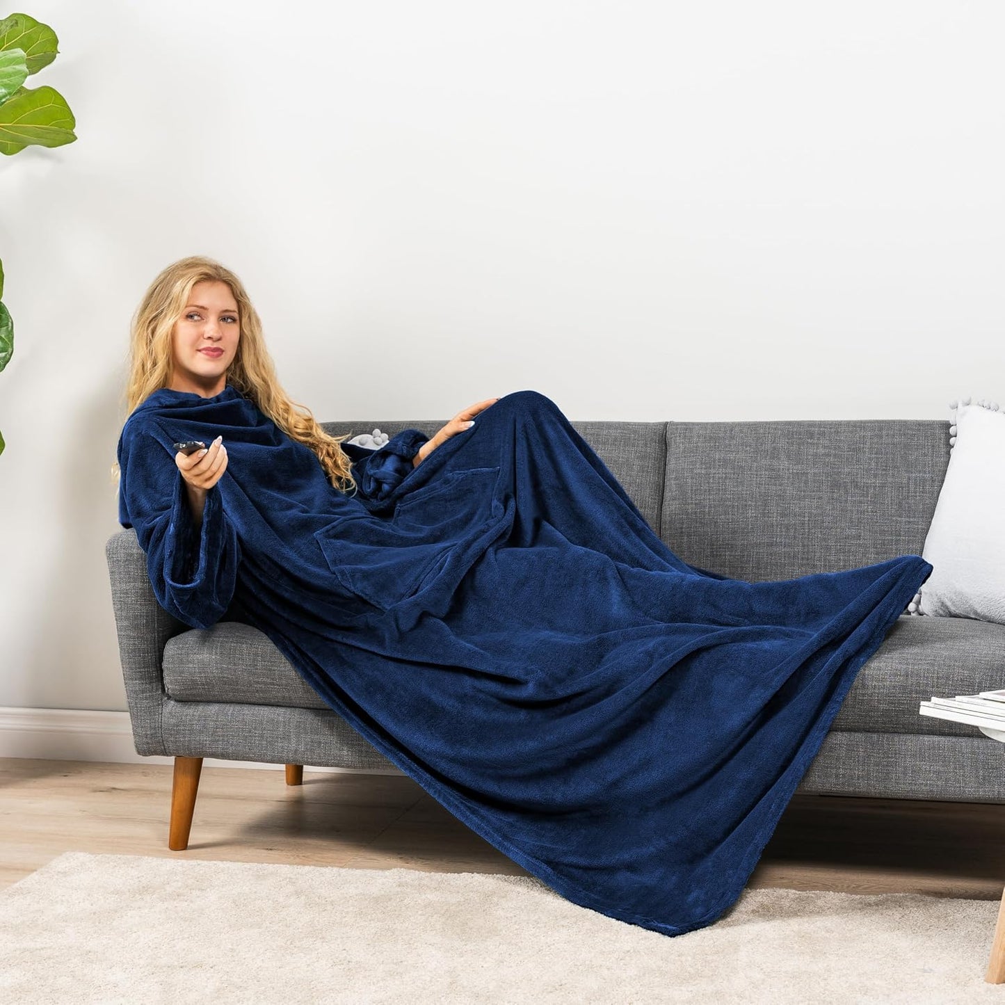 PAVILIA Wearable Blanket with Sleeves for Adult Women Men, Cozy Fleece Warm Wrap Throw with Arms, Gifts for Christmas, Wife