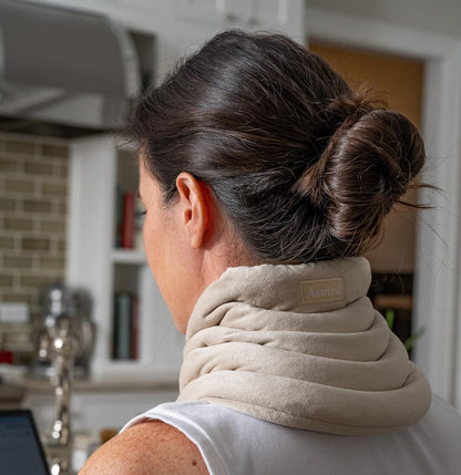ASUTRA Weighted Neck Wrap, Plush Gray, Microwaveable Heating Pad for Neck and Shoulders, Hot and Cold Compress, Lavender Aromatherapy