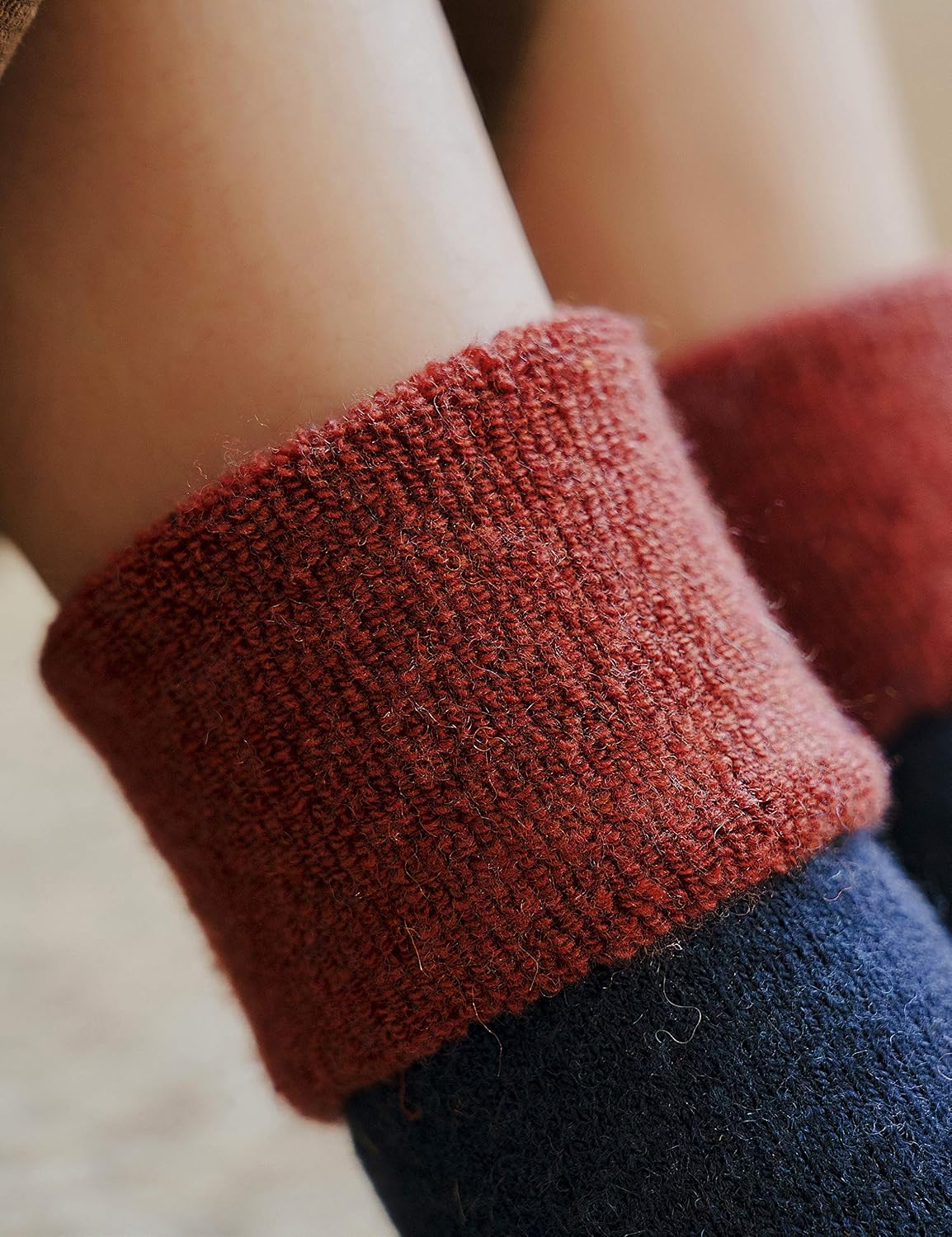 EBMORE 5 Pairs Women Merino Wool Boot Socks Warm Thermal Winter Thick Hiking Cozy Cabin Crew Comfy Socks for Ladies