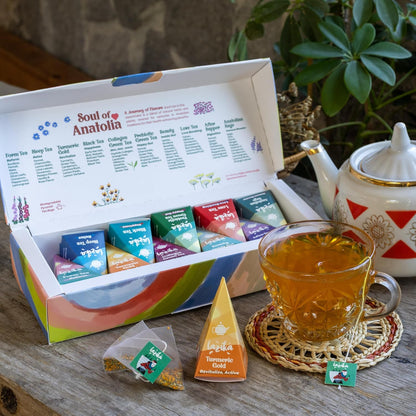 Lazika Tea Sampler with Premium Presentation Box, 10 Counts, Mothers Day Gifts, 2 of Each Blend Individually Wrapped, Black, Green and Herbal Tea Variety Gift Set, Collection with Pyramid Infuser Bag