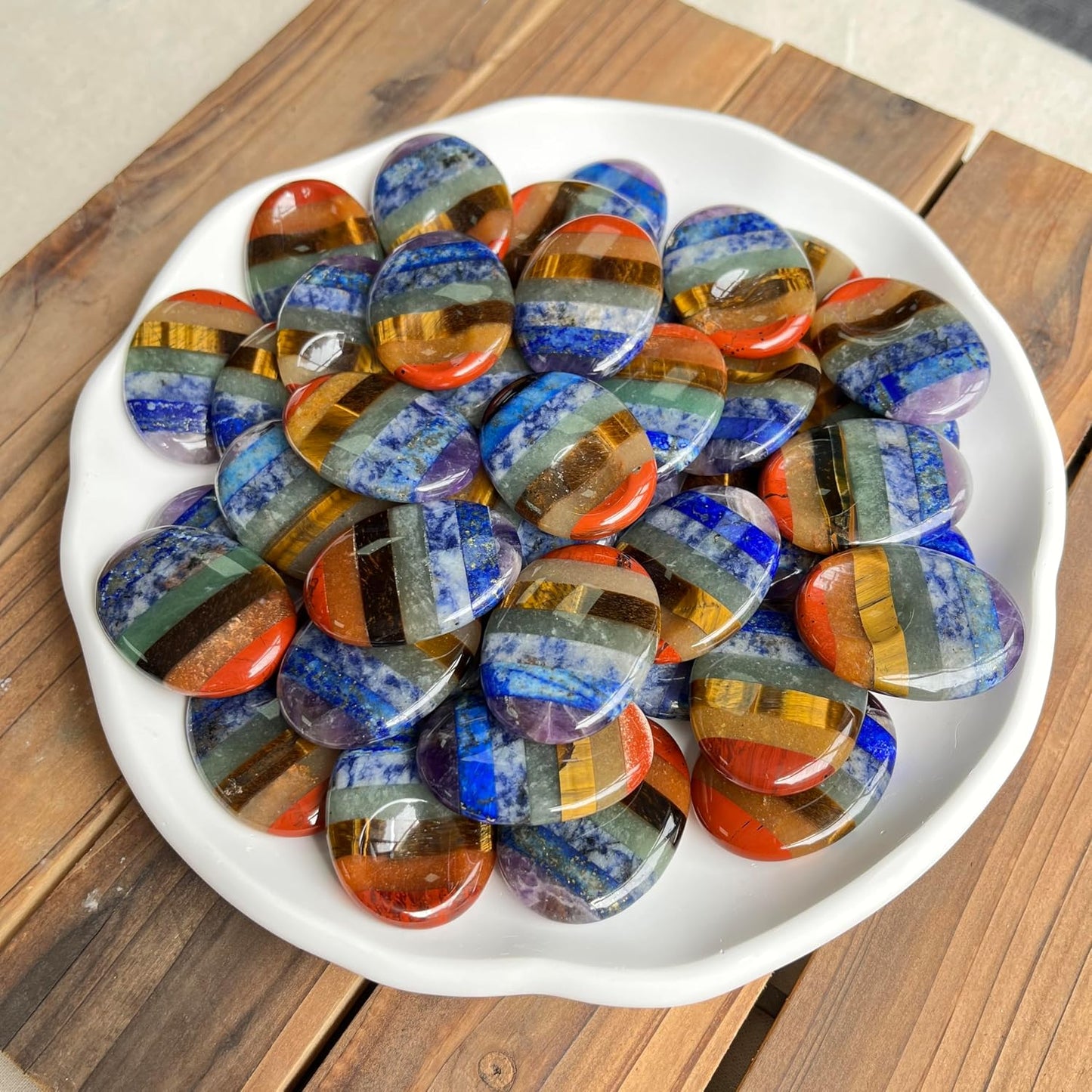 Gemstone Worry Stone, Chakras Worry Stone for Anxiety, Hand Carved Natural Pocket Palm Stones Water Drop Shape 7 Chakra Crystals and Healing Stones for Yoga Meditation 1.7"