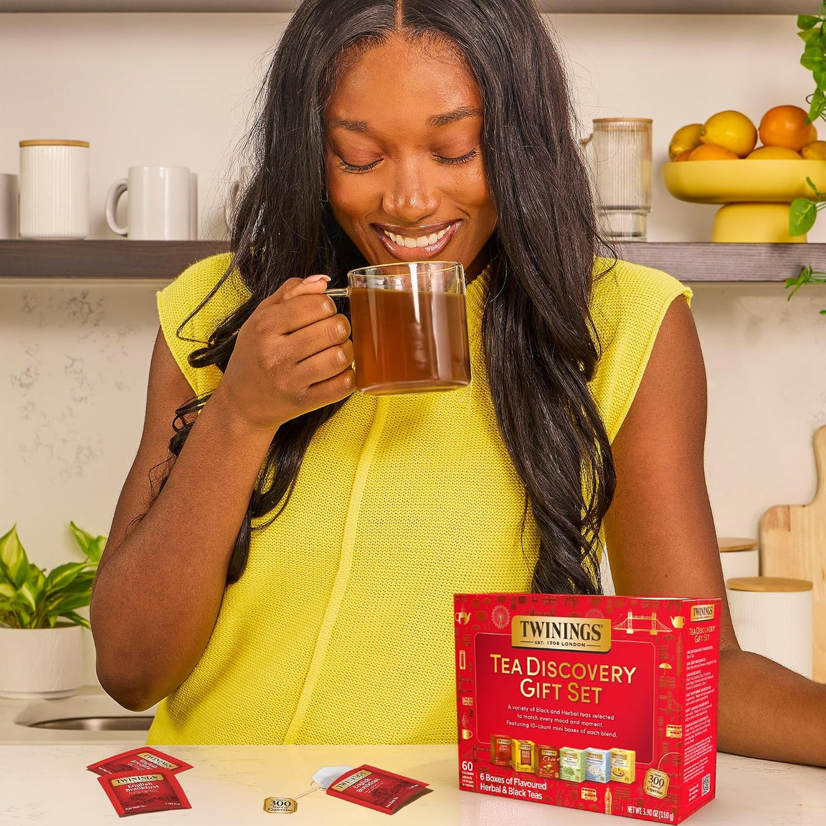 Twinings Tea Discovery Gift Set, Black & Herbal Variety Pack, 6 Mini Boxes