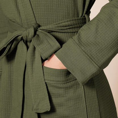 Amazon Essentials Women's Lightweight Waffle Full-Length Bath Robe (Available in Plus Size)