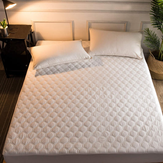 Hani Minna Premium Quilted Fitted Mattress Pad Protector Made with Natural Combed Cotton - Cooling and Breathable Mattress Topper (Queen)