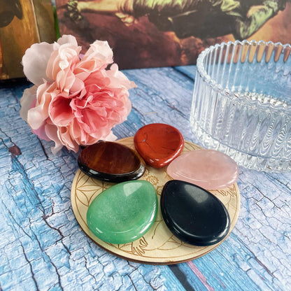 2PCS Worry Stone for Anxiety Tigers Eye Amethyst Healing Crystals Hand Thumb Stones Pocket Gemstones Meditation Accessories Oval Crystal Natural Relax Palm Stone Anxiety Relief Items Stocking Stuffers