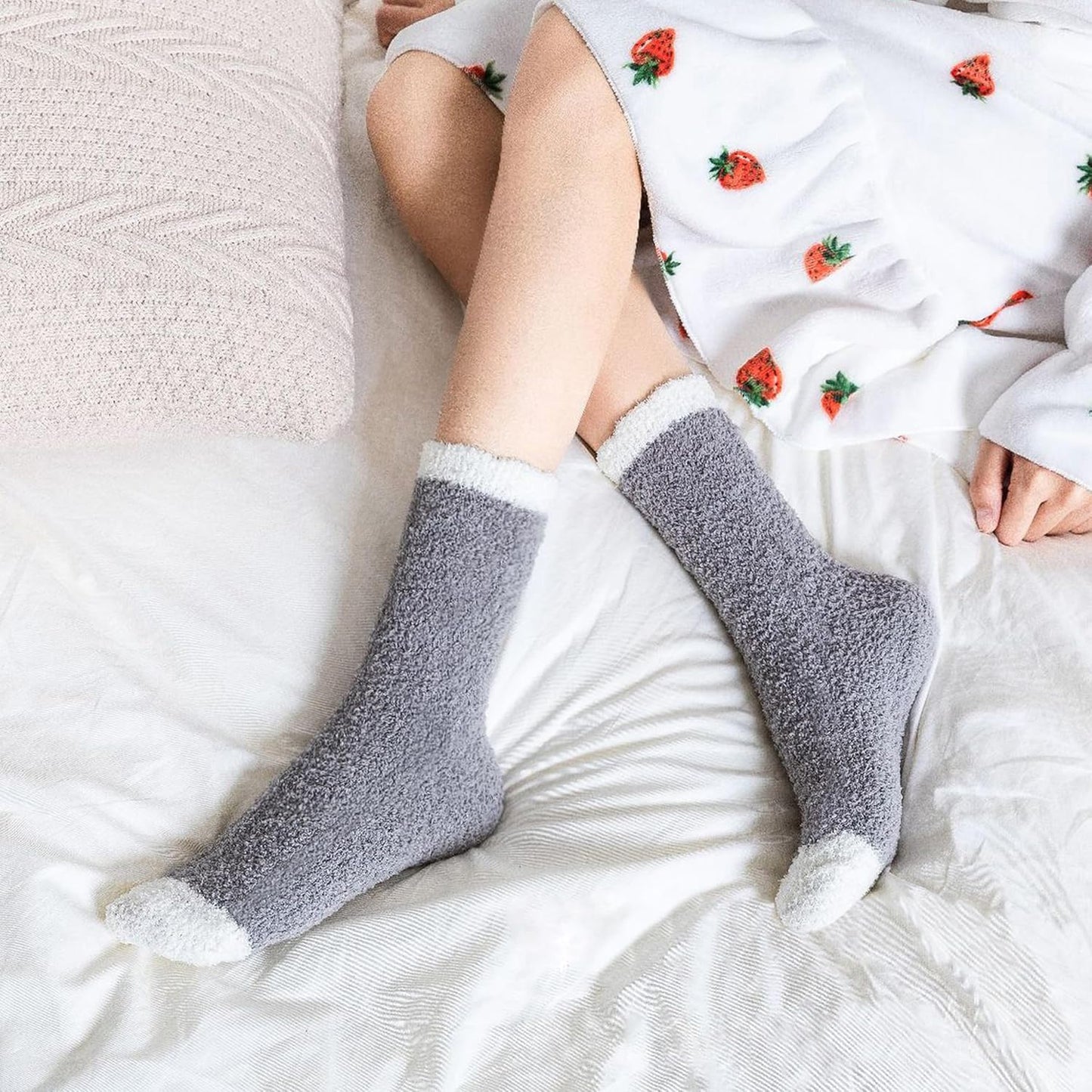 CHOWISH Womens Fuzzy Slipper Socks Super Soft Microfiber Fluffy Cozy Winter Warm Fuzzy Crew Socks