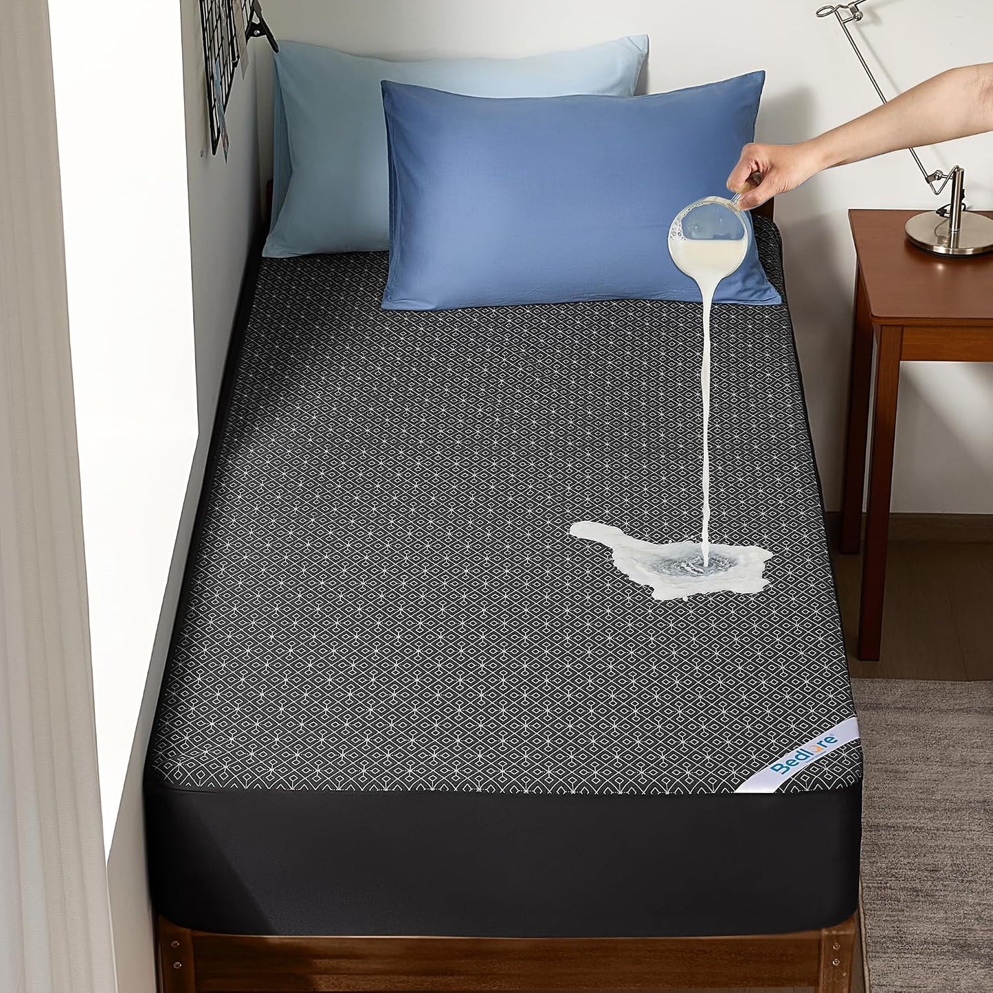 BEDLORE Queen Mattress Protector, Waterproof Noiseless Mattress Cover with Deep Pocket for 6-18 inches Mattress, Soft Breathable Mattress Pad Machine Washable (Dark Gray)